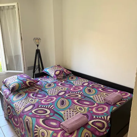 Happy Place בית אירוח ניס